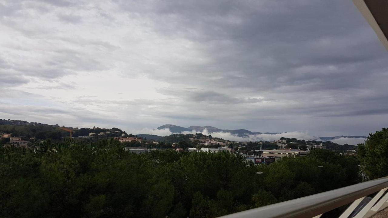 Lovely Apartment In Marina Baie Des Anges- Baronnet - Sew View, Free Parking Spaces On Site, Restaurants, Beach, Supermarket Villeneuve-Loubet Esterno foto